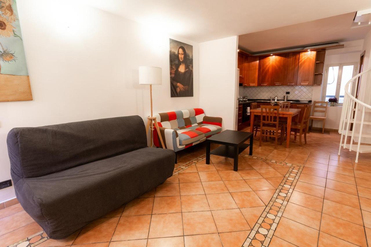 Trastevere Four Seasons Trilussa 1 Róma Kültér fotó