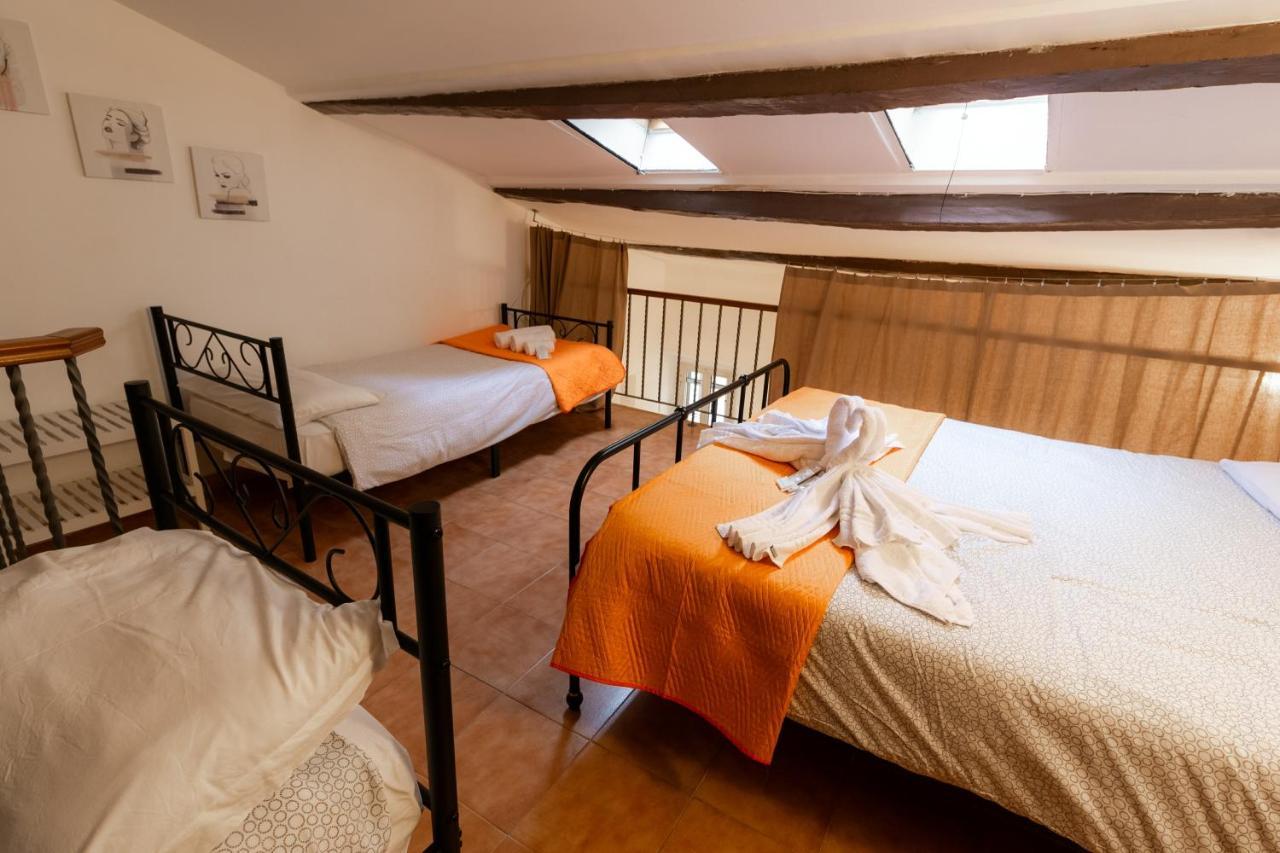 Trastevere Four Seasons Trilussa 1 Róma Kültér fotó