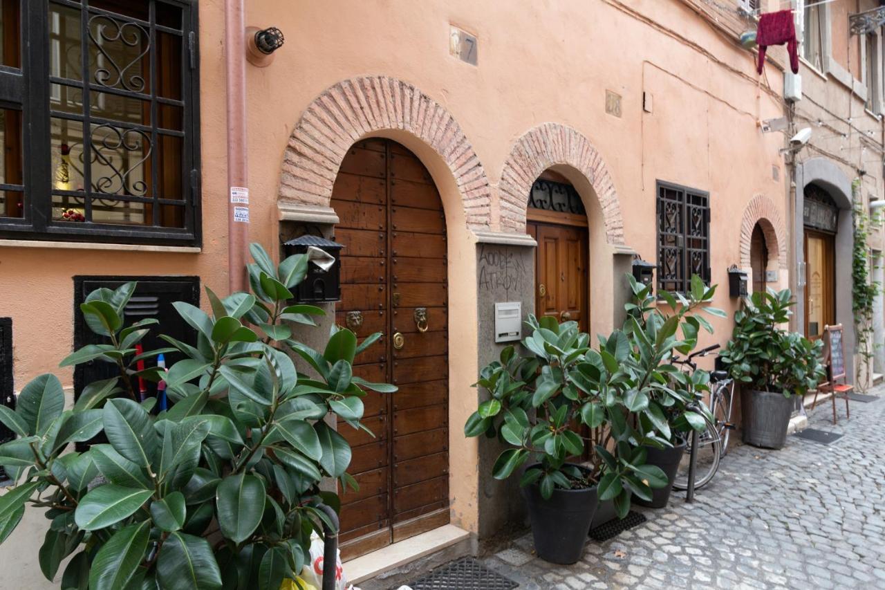 Trastevere Four Seasons Trilussa 1 Róma Kültér fotó