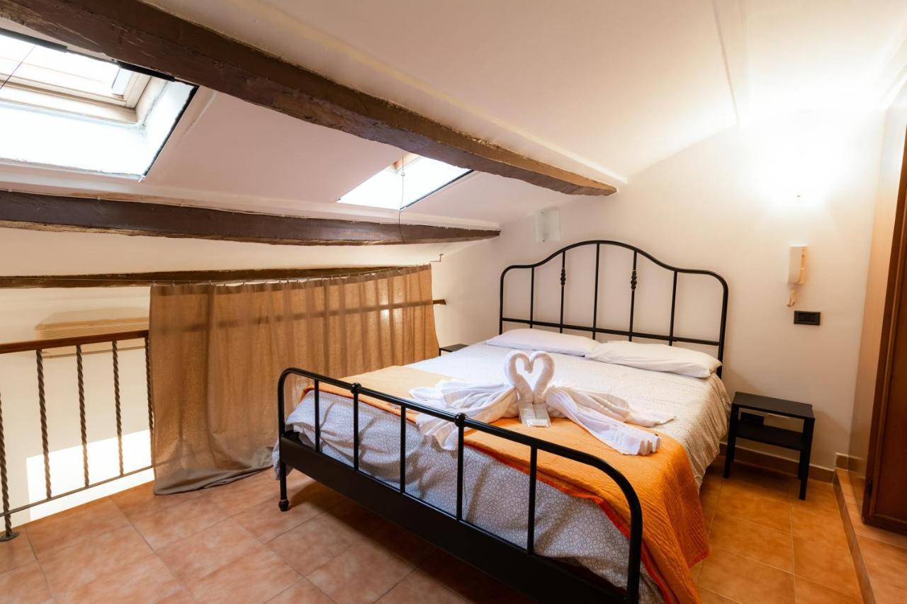 Trastevere Four Seasons Trilussa 1 Róma Kültér fotó